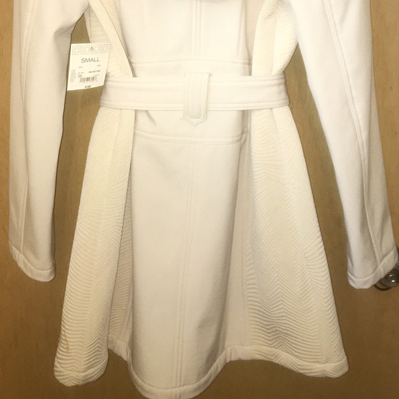 Jacket - Picture 3 of 6